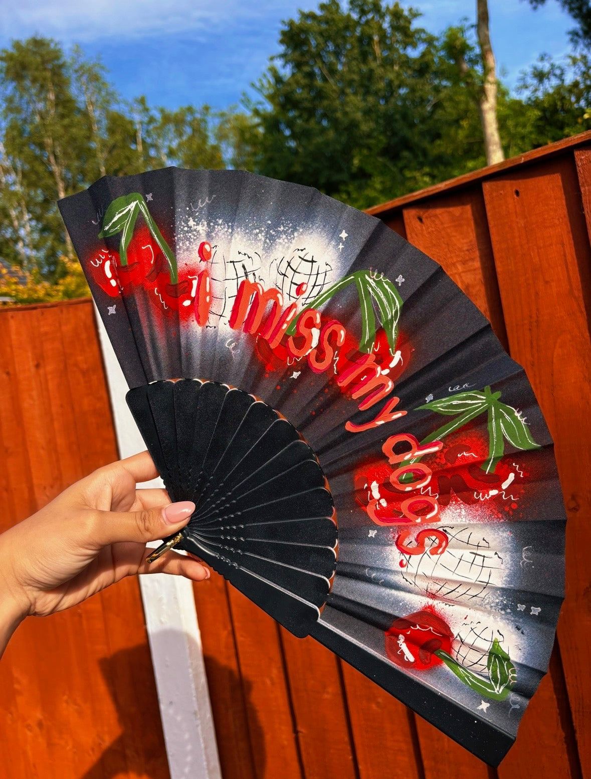 CUSTOM FAN